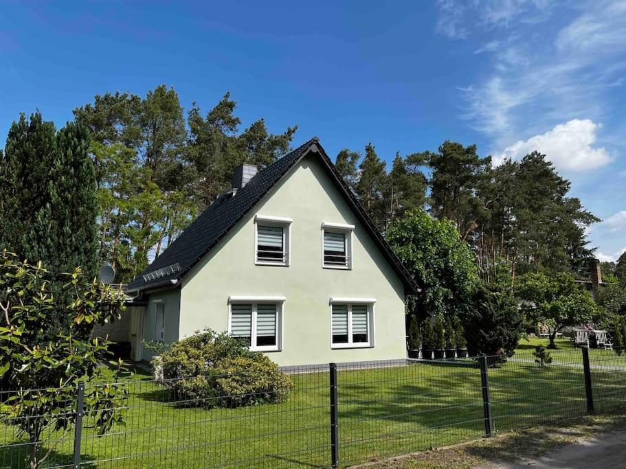 Appartamento -Haus Am Waeldchen- Zehdenick Esterno foto